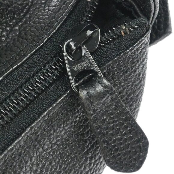 Yves Saint Laurent Black Leather Handbag 136228 - Picture 7 of 15